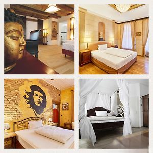 Hip Hotel